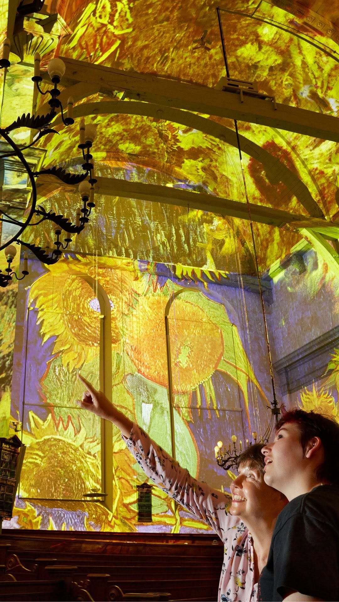 Even after so many visits, it still feels magical every single time. Step into the world of Van Gogh & Rembrandt at the stunning Noorderkerk and make it your story too!🎨
🎟️ Info & tickets via the link in bio.
#VanGoghAndRembrandt #AmsterdamExperience #ImmersiveArt #Noorderkerk #VanGogh #Rembrandt #ThingsToDoInAmsterdam #FYP #CulturalEscape
