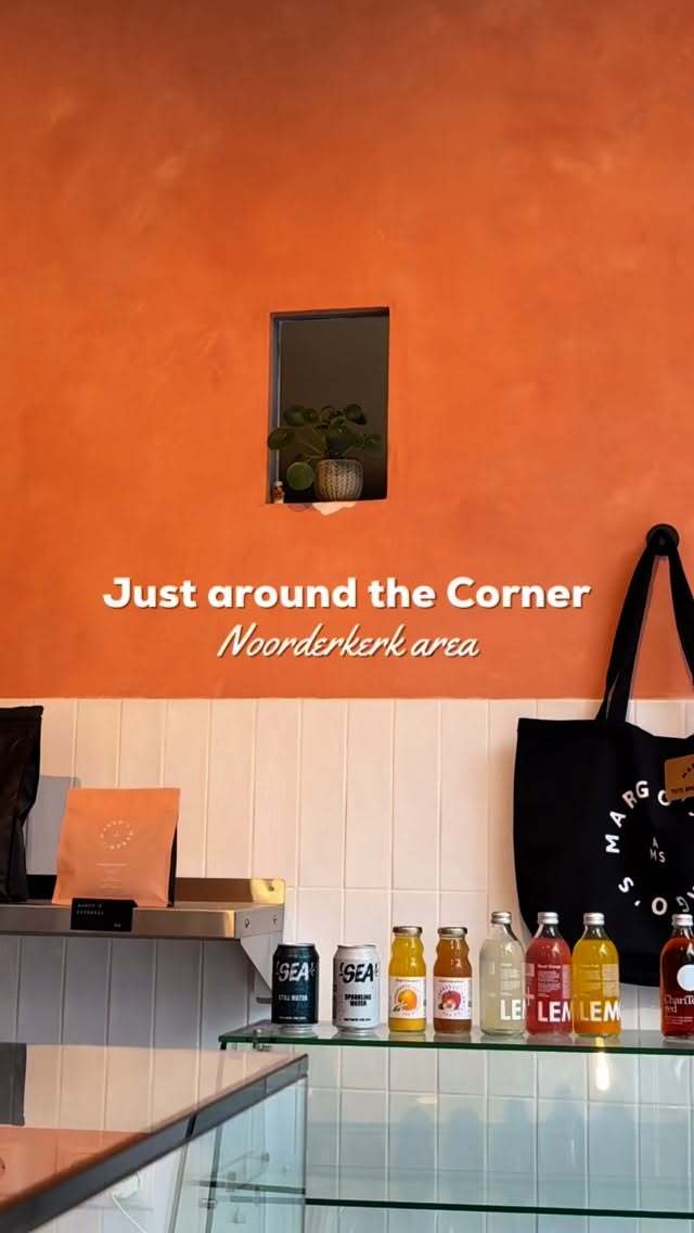 Just visited the Van Gogh & Rembrandt show at the Noorderkerk? Don’t miss out on the charming streets of the Jordaan! Margo’s is just a 5-minute walk away, the coziest spot for coffee & pastries with your friends 🍰☕ Perfect for a sweet break before or after the show!
Which hidden spot is your favorite in this neighborhood?
#VanGogh #Rembrandt #AmsterdamCity #Jordaan #HiddenGemsAmsterdam #CoffeeAndPastries #TravelAmsterdam #ArtLovers #GirlTrip #MargosAmsterdam #VisitAmsterdam