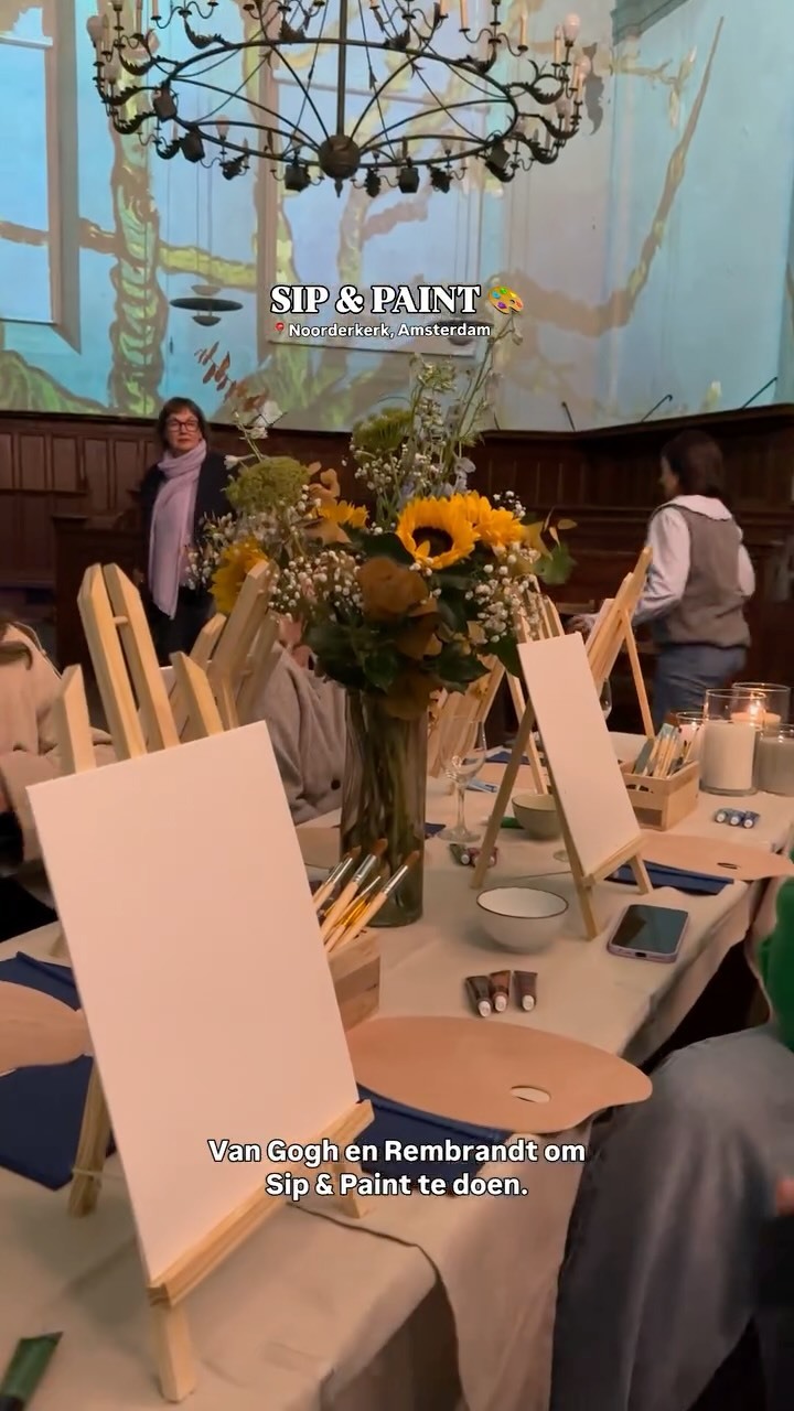 Sip & Paint alsof je Van Gogh of Rembrandt bent? 🎨🍷 Tuurlijk kon ik daar geen nee tegen zeggen. 

Een gezellige avond gehad @vangoghandrembrandt en vergeet vooral niet om tickets voor de lichtshow te halen 🎟️✨
.
#advertentie #todoamsterdam #activitiesamsterdam #activiteitenamsterdam #hotspotamsterdam
