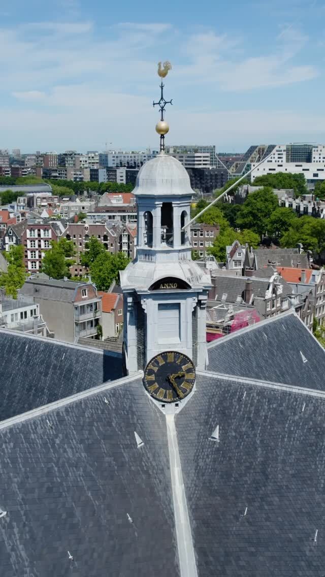 Van Gogh & Rembrandt come alive at the Noorderkerk! Don’t miss this unique art experience. Step into the world of masterpieces, color, and light. 🎨✨🖌️ 

#VanGoghandRembrandt #Noorderkerk #Immersiveshow #Masterpieces #Lightshow